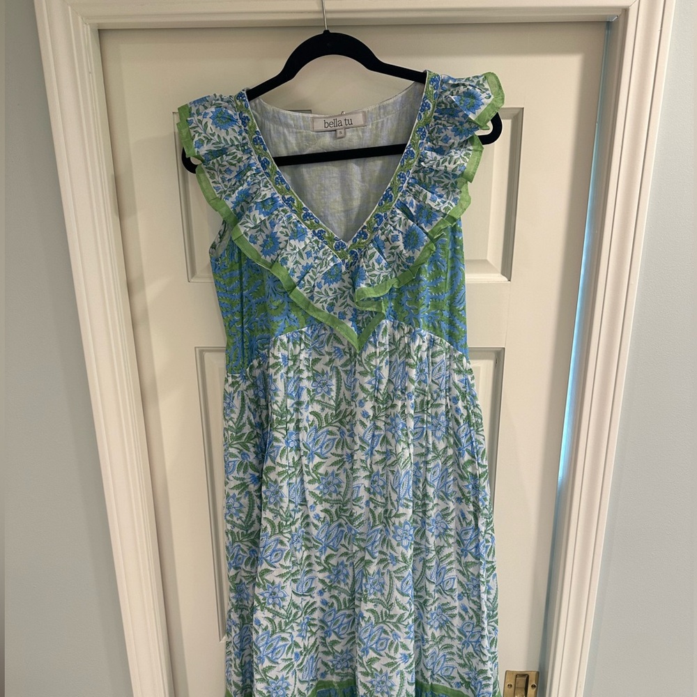 Bella Tu green and blue maxi dress . Pockets .
